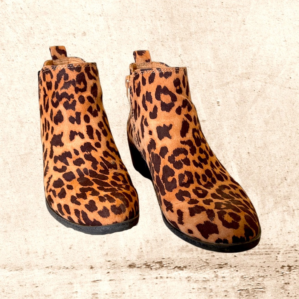 Ankle boots